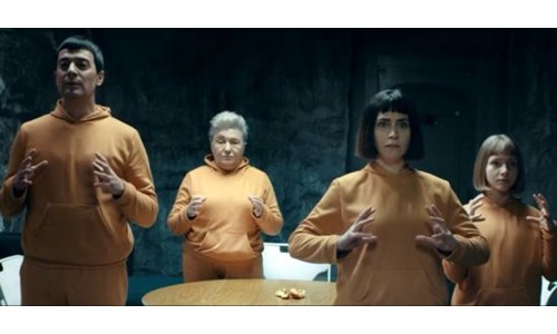 BİR ZAMANLAR GELECEK: 2121